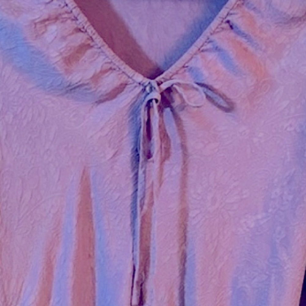 SilkLand Lavender V-Neck Tie-Front Bell Sleeve Top - Picture 3 of 5